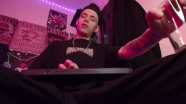 Snapshot of Anhony_Muscle chatting on 17, 1, 2026 Anhony Muscle online show from 17, 1, 2026