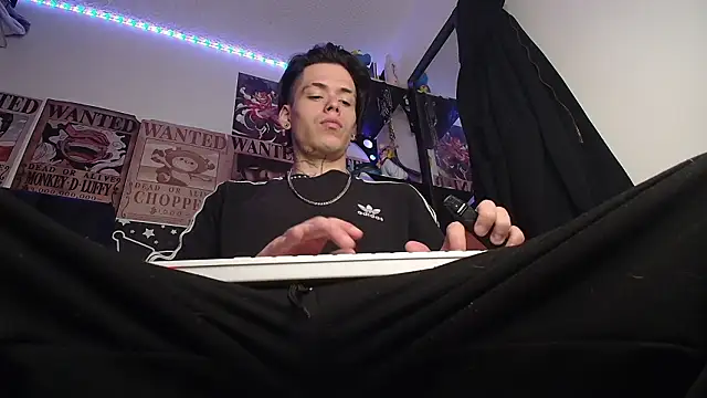 Snapshot of Anhony_Muscle chatting on 2, 3, 2026 Anhony Muscle online show from 2, 3, 2026