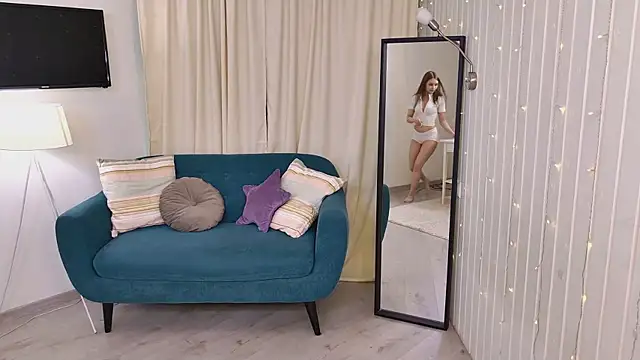 Snapshot of sheilaa_pink chatting on 8, 4, 2026 sheilaa pink online show from 8, 4, 2026