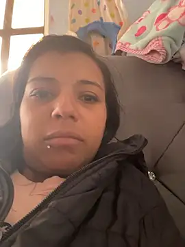 cinthia2011 online show from 14, 1, 2026