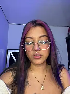 queen of you heart online show from 14, 1, 2026