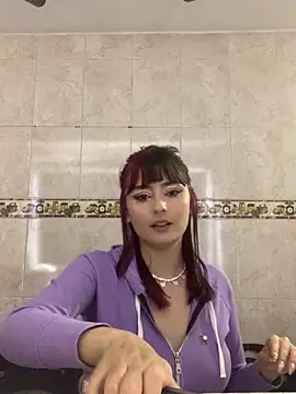 Snapshot of Ela_James_ chatting on 2, 5, 2026 Ela James online show from 2, 5, 2026