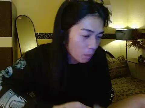 EnviousMaddie online show from 8, 5, 2026