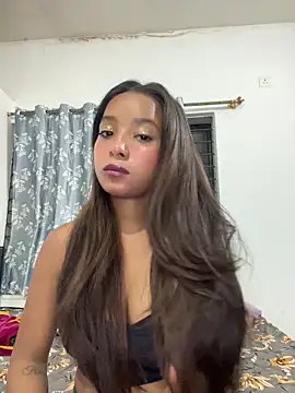 Snapshot of annaya_sexy chatting on 1, 4, 2026 annaya sexy online show from 1, 4, 2026