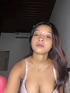 Snapshot of annaya_sexy chatting on 19, 7, 2026 annaya sexy online show from 19, 7, 2026