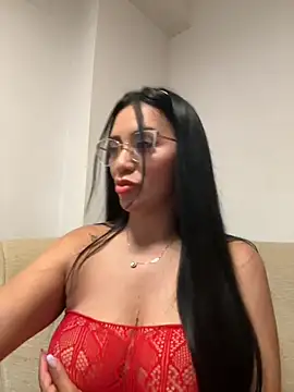 Snapshot of nataliia_queen_ chatting on 27, 5, 2026 nataliia queen online show from 27, 5, 2026