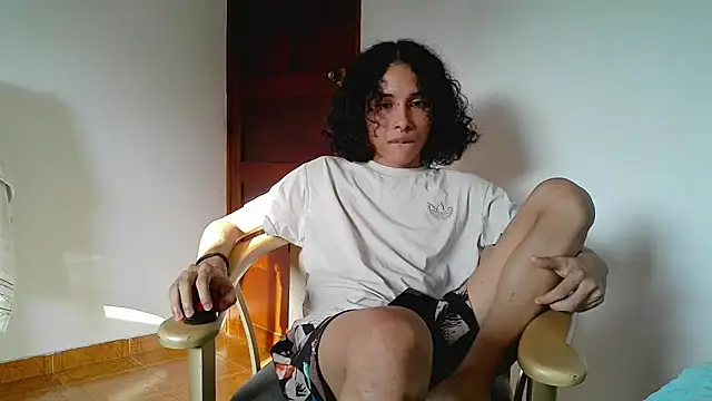 Snapshot of DeusGoth chatting on 1, 4, 2026 DeusGoth online show from 1, 4, 2026