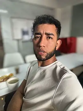 liam bronw online show from 15, 1, 2026