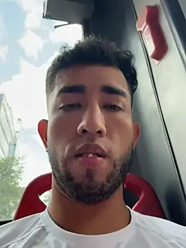 Snapshot of liam_bronw chatting on 21, 2, 2026 liam bronw online show from 21, 2, 2026