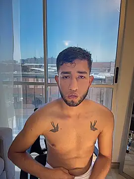 Snapshot of liam_bronw chatting on 27, 2, 2026 liam bronw online show from 27, 2, 2026