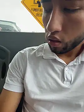 Snapshot of liam_bronw chatting on 3, 3, 2026 liam bronw online show from 3, 3, 2026