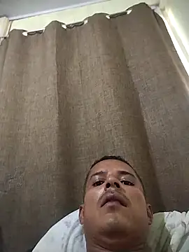 Snapshot of Gracho_25 chatting on 3, 2, 2026 Gracho 25 online show from 3, 2, 2026