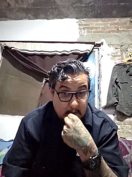 Snapshot of Riko_420 chatting on 7, 2, 2026 Riko 420 online show from 7, 2, 2026