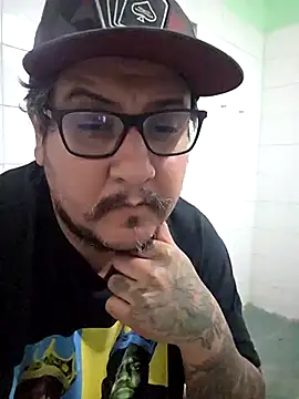 Snapshot of Riko_420 chatting on 29, 3, 2026 Riko 420 online show from 29, 3, 2026