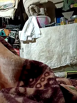 Hot hiuj online show from 3, 3, 2026