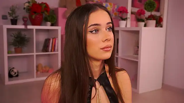 Ava Solis online show from 27, 2, 2026