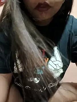 Snapshot of Hot_Twinkle chatting on 13, 4, 2026 Hot Twinkle online show from 13, 4, 2026