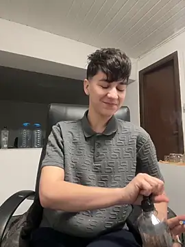 Snapshot of ravenryx chatting on 14, 2, 2026 ravenryx online show from 14, 2, 2026