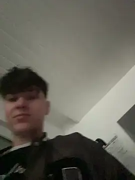 Snapshot of ravenryx chatting on 31, 3, 2026 ravenryx online show from 31, 3, 2026