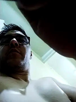 Erbst Morni online show from 5, 2, 2026