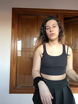 joanaguerreiru online show from 15, 6, 2026