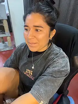 Snapshot of Minico25 chatting on 28, 4, 2026 Minico25 online show from 28, 4, 2026