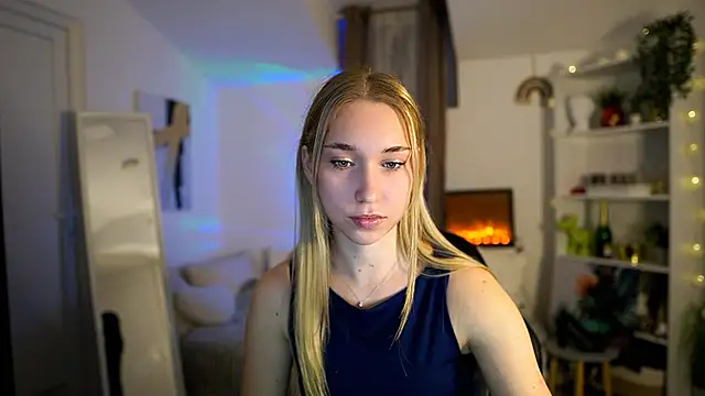 MilaBunny2000 online show from 14, 1, 2026