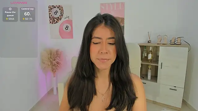 Snapshot of Sussan_Monroe chatting on 2, 4, 2026 Sussan Monroe online show from 2, 4, 2026