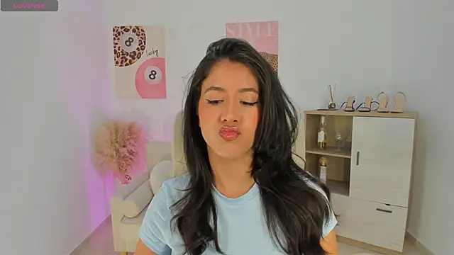 Snapshot of Sussan_Monroe chatting on 22, 4, 2026 Sussan Monroe online show from 22, 4, 2026