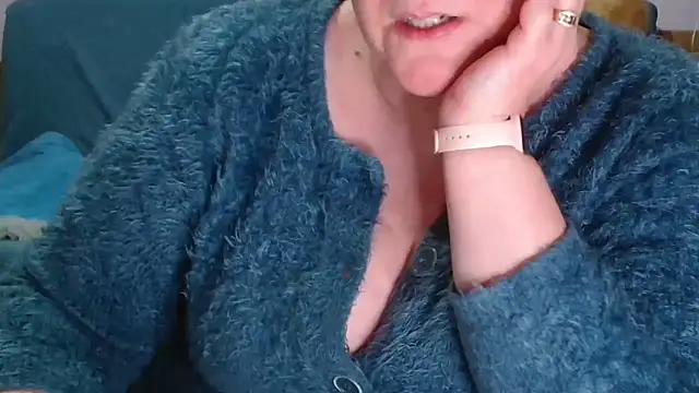 Snapshot of xmyriamx chatting on 25, 4, 2026 xmyriamx online show from 25, 4, 2026