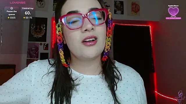 Snapshot of Nova-Satela chatting on 23, 4, 2026 Nova-Satela online show from 23, 4, 2026
