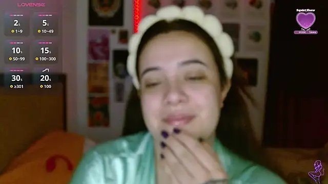 Snapshot of Nova-Satela chatting on 4, 5, 2026 Nova-Satela online show from 4, 5, 2026