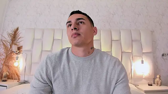 Snapshot of MassimoCo_ chatting on 29, 3, 2026 MassimoCo online show from 29, 3, 2026