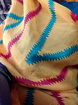 Snapshot of Queen_chayna chatting on 7, 4, 2026 Queen chayna online show from 7, 4, 2026