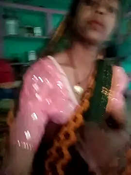 Snapshot of Alisha_beby143 chatting on 17, 1, 2026 Alisha beby143 online show from 17, 1, 2026