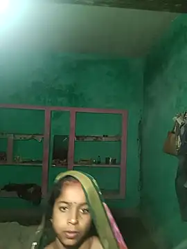 Snapshot of Alisha_beby143 chatting on 2, 2, 2026 Alisha beby143 online show from 2, 2, 2026