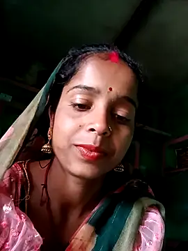 Snapshot of Alisha_beby143 chatting on 11, 2, 2026 Alisha beby143 online show from 11, 2, 2026