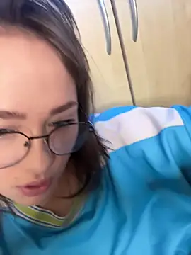 BettySquirtson online show from 7, 1, 2026