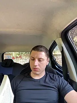 Snapshot of allee2206 chatting on 8, 4, 2026 allee2206 online show from 8, 4, 2026