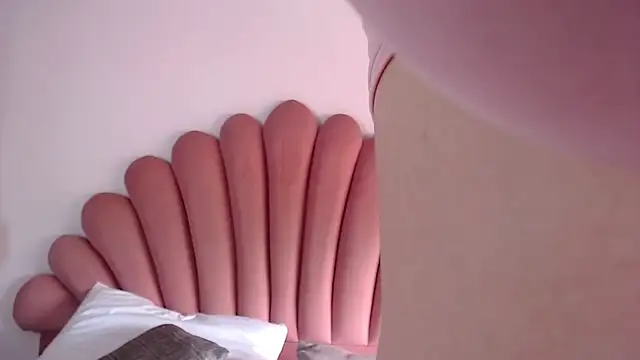 AnnaMitchells online show from 16, 1, 2026