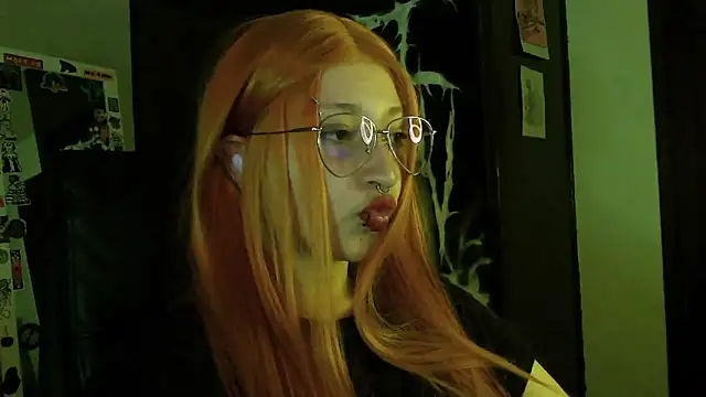 Snapshot of Aoidandelion chatting on 25, 3, 2026 Aoidandelion online show from 25, 3, 2026