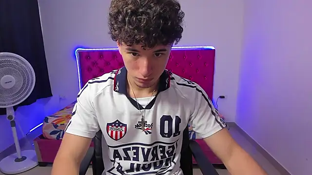 Snapshot of jean_burns chatting on 4, 2, 2026 jean burns online show from 4, 2, 2026