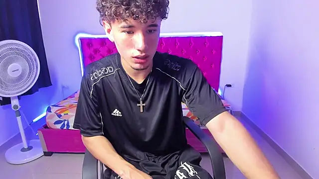 Snapshot of jean_burns chatting on 7, 2, 2026 jean burns online show from 7, 2, 2026