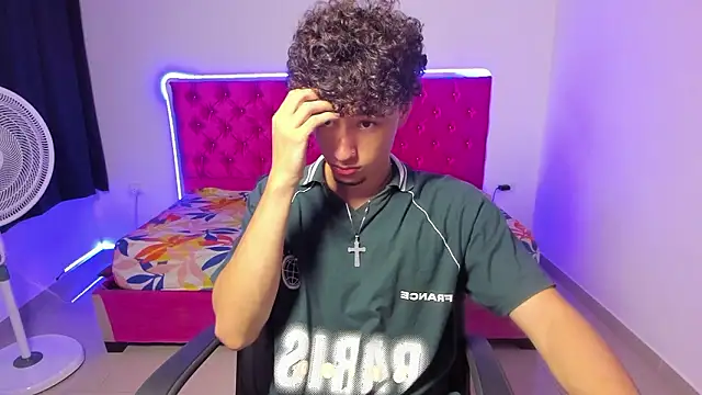 Snapshot of jean_burns chatting on 18, 2, 2026 jean burns online show from 18, 2, 2026