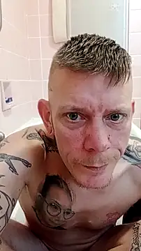 Der Schoene Penis online show from 2, 2, 2026