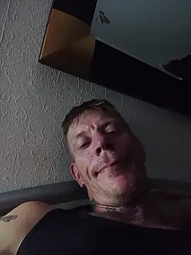 Snapshot of Der_Schoene_Penis chatting on 18, 6, 2026 Der Schoene Penis online show from 18, 6, 2026
