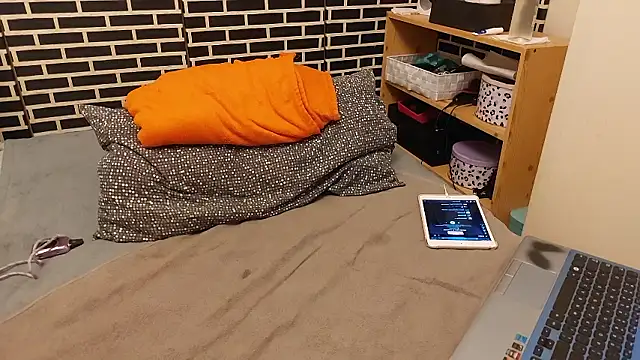 Snapshot of Spatgirl chatting on 26, 2, 2026 Spatgirl online show from 26, 2, 2026