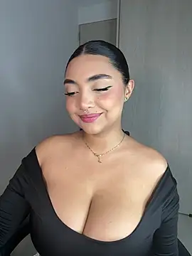 Snapshot of SASHASTRADA_ chatting on 26, 3, 2026 SASHASTRADA online show from 26, 3, 2026