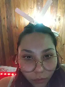 Sexyhanna14 online show from 19, 5, 2026