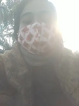 momo loves online show from 12, 1, 2026